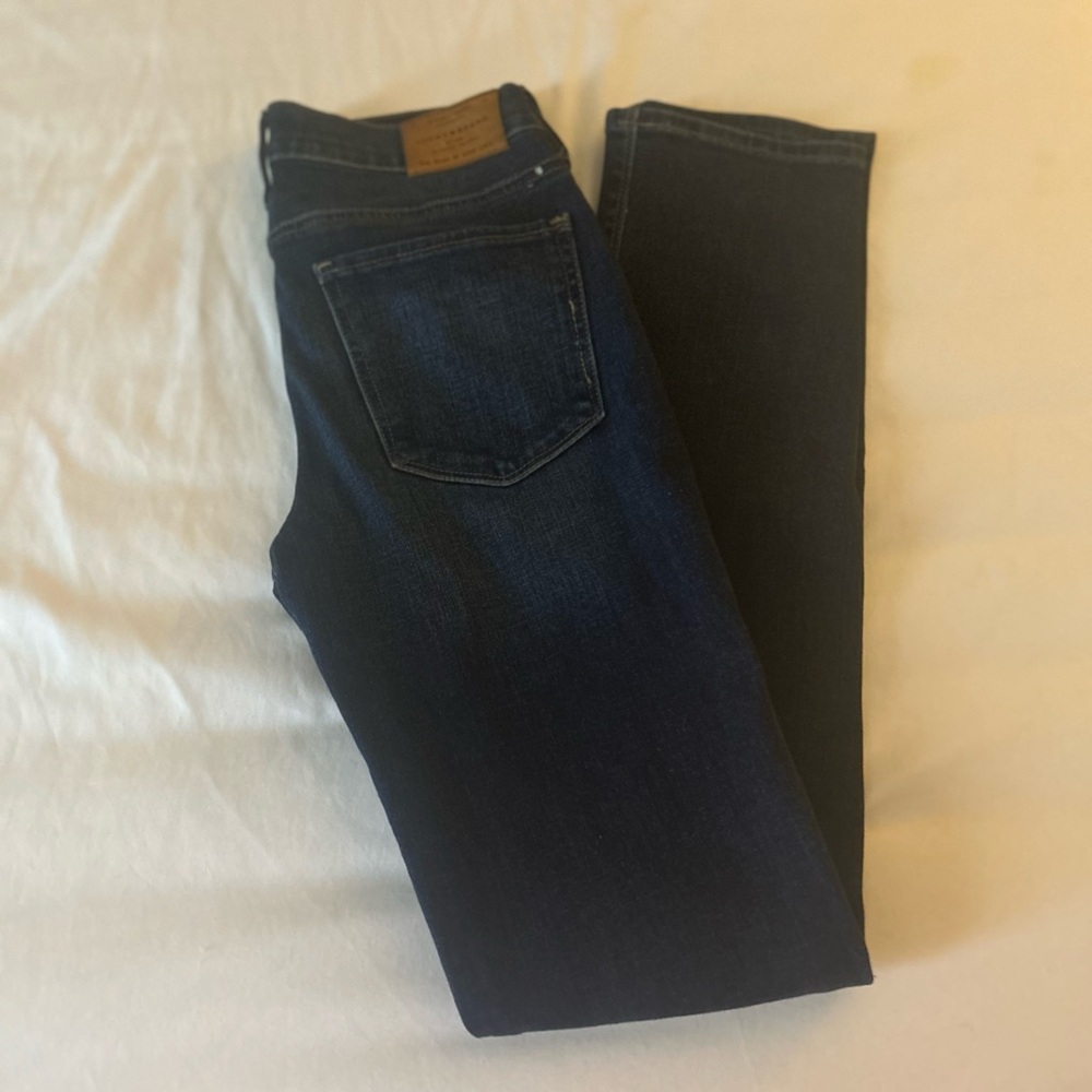 Junior women’s jeans